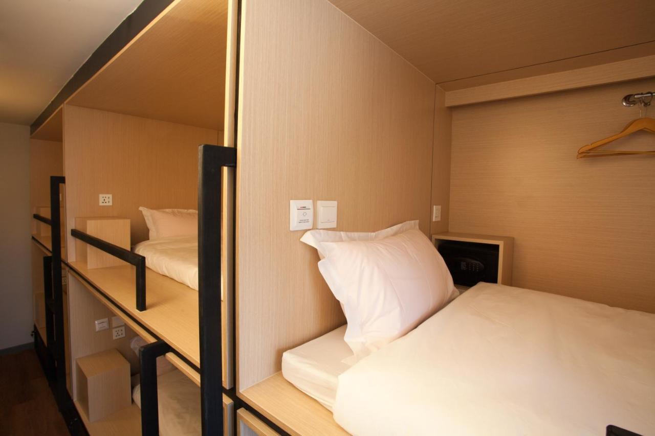 คิวบิก เบด ประตูน้ำ Hostel กรุงเทพมหานคร ภายนอก รูปภาพ